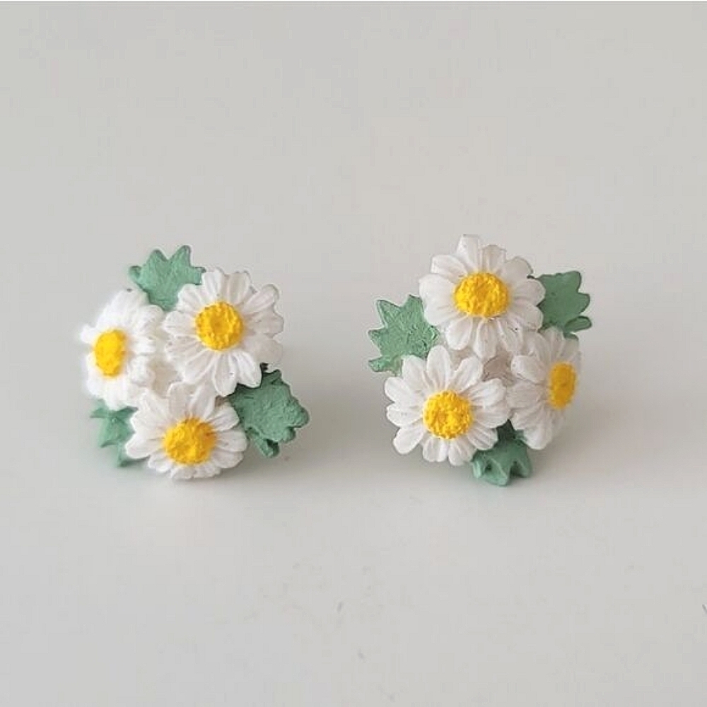 Earrings Daisy Floral Earrings #0035